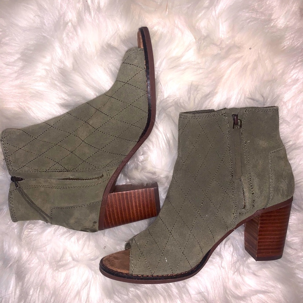 Toms Open toe booties